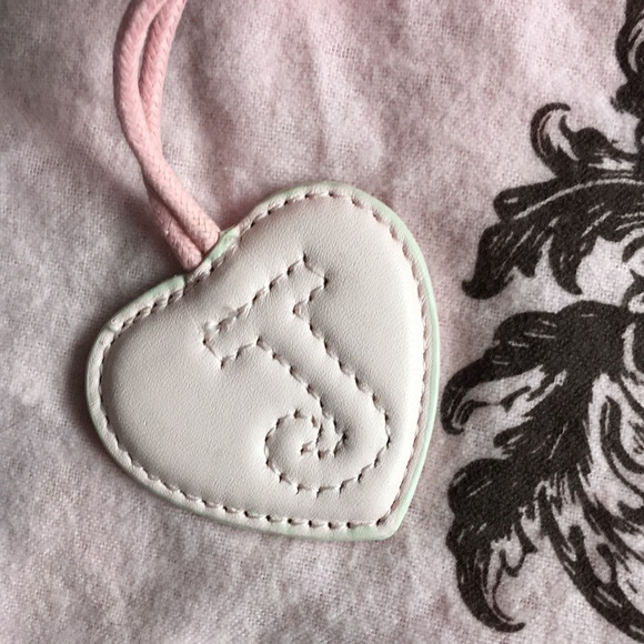 Vintage Juicy Couture purple leather purse. - Picture 16 of 16